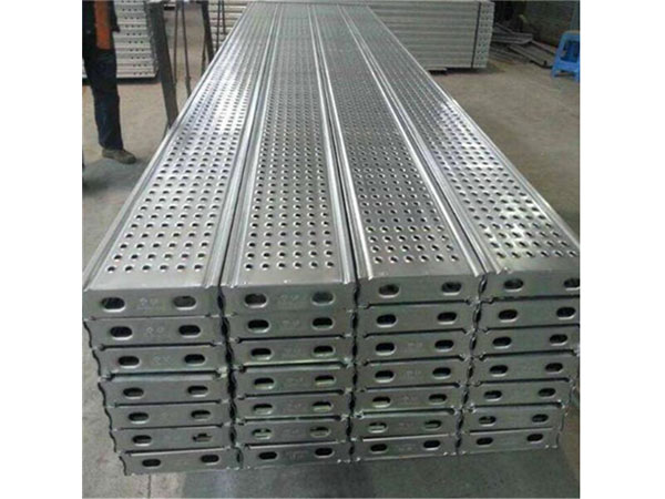 钢制跳板与木制跳板的区别(图1) 钢制跳板与木制跳板的区别(图1)